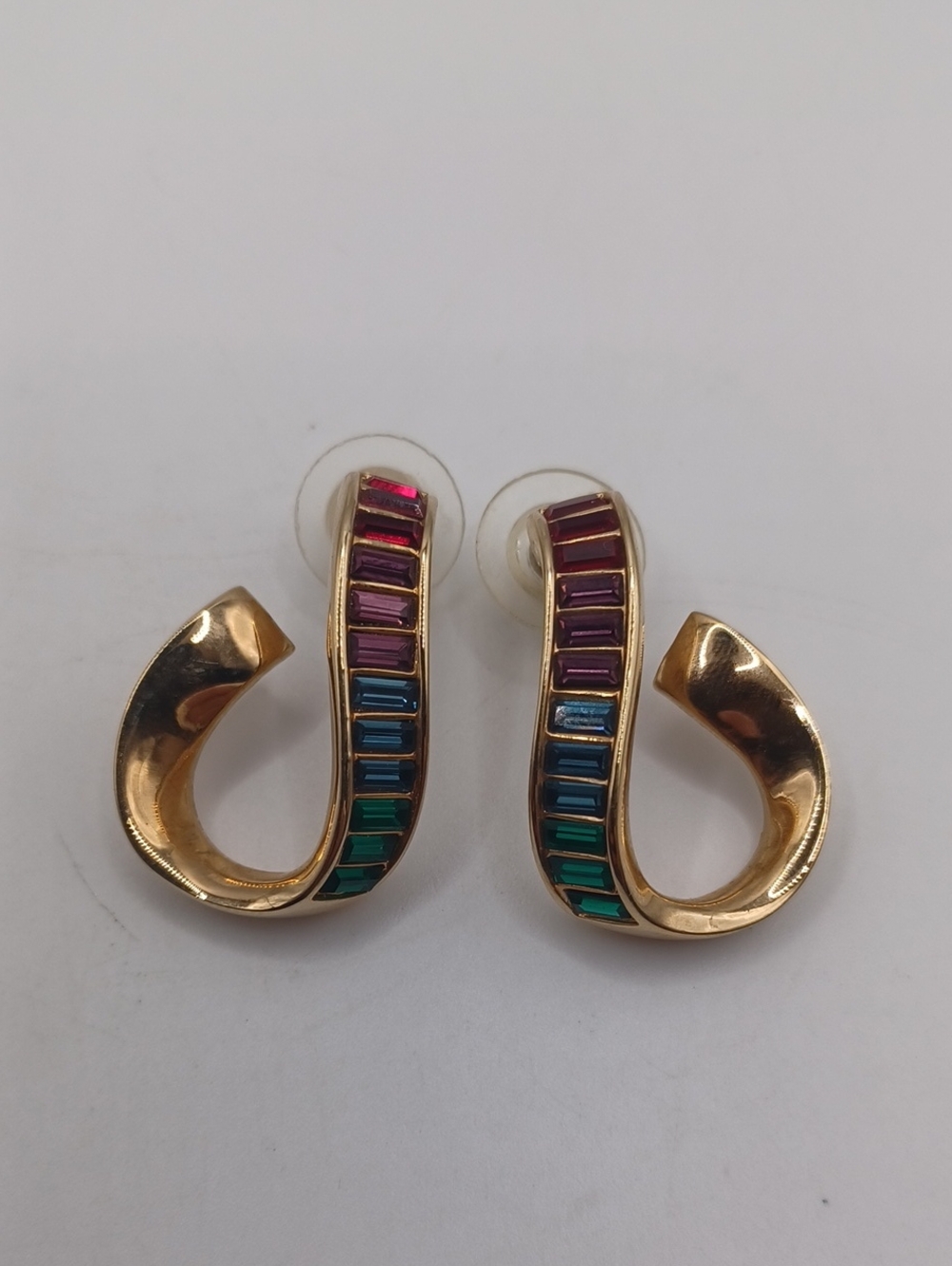 Swarovsky Gradient Ranbow Crystal Pierced Earrings - Picture 4 of 6